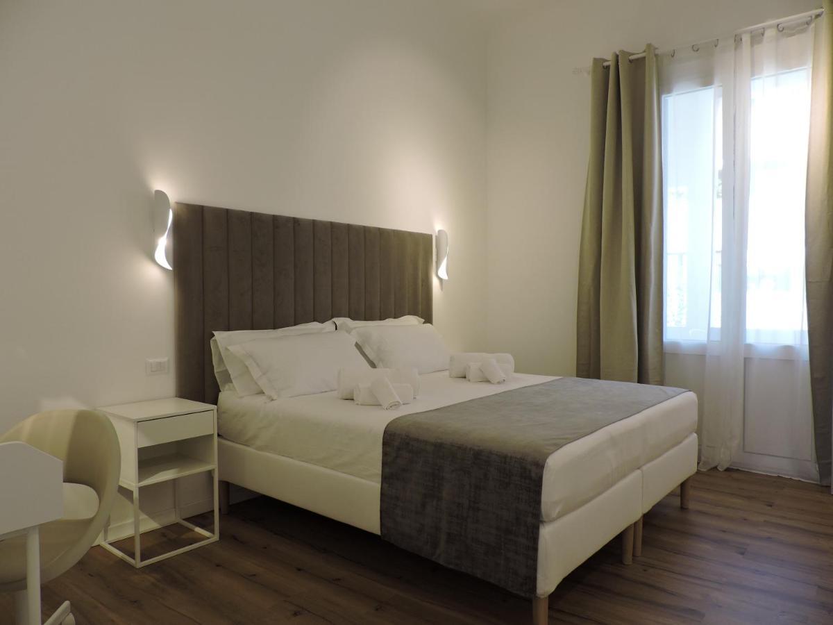 Garibaldi 52 Exclusive Apartments バーリ エクステリア 写真