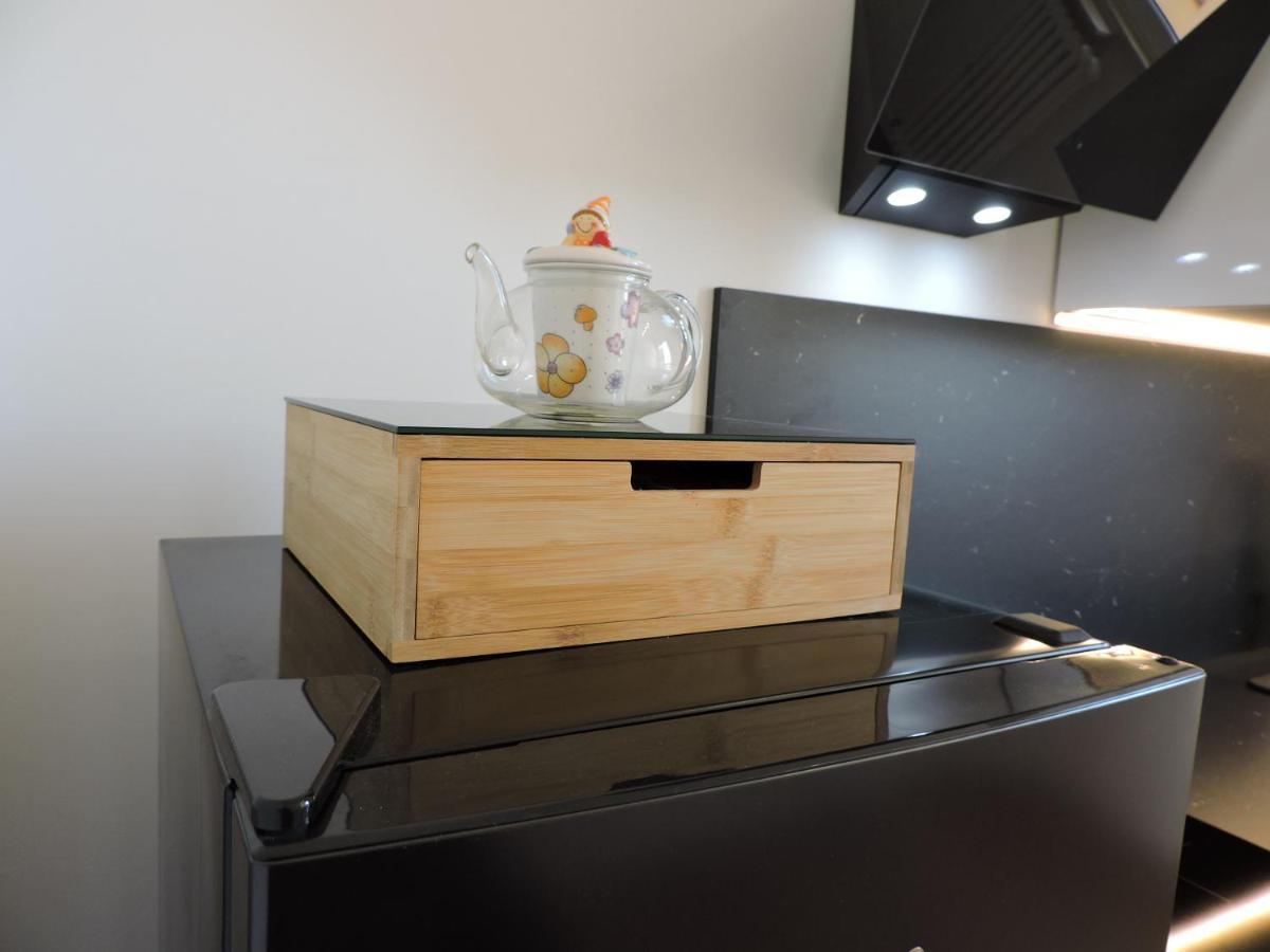 Garibaldi 52 Exclusive Apartments バーリ エクステリア 写真